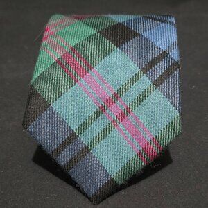 LOCHCARRON Highlander Collection Scotland Lambswool Necktie Blue Green Red 57"
